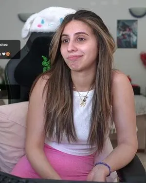 Aloonea OnlyFans Leaked Free Thumbnail Picture - #1gup98QVfe