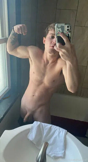 Alphahoward7 OnlyFans Leaked Free Thumbnail Picture - #y5e0lfL1pV