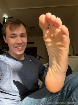 Alphasendaurifree OnlyFans Leaked Free Thumbnail Picture - #M0fB3KapcS