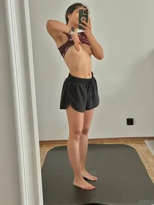 Alpswander OnlyFans Leaked Free Thumbnail Picture - #5Fuj57fGGP