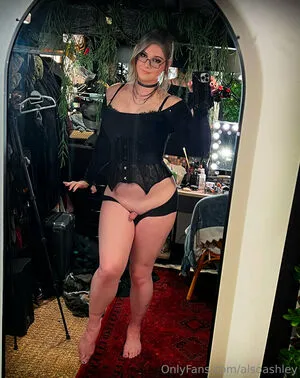 AlsoAshley OnlyFans Leaked Free Thumbnail Picture - #8ncCOyP1MH