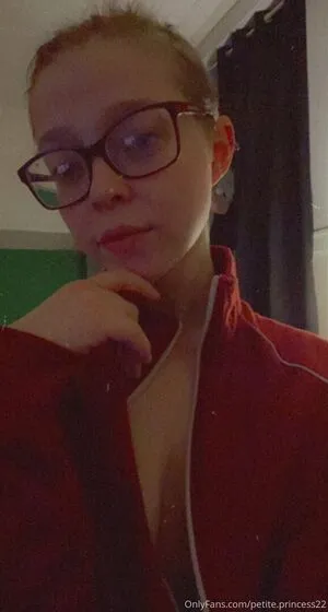 Altshorty OnlyFans Leaked Free Thumbnail Picture - #W6ZH9LhcIA