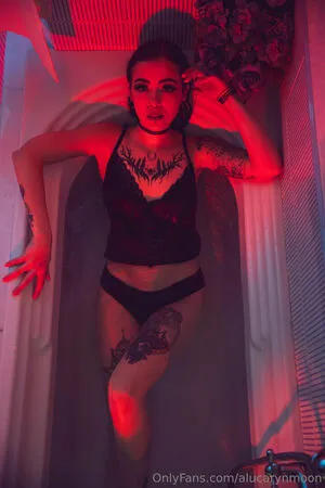 Alucarynmoon OnlyFans Leaked Free Thumbnail Picture - #GvNbd1nqdy