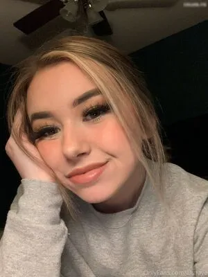 Aluraye OnlyFans Leaked Free Thumbnail Picture - #u0v1nkYPfh