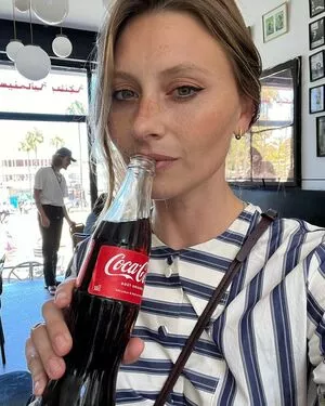 Aly Michalka OnlyFans Leaked Free Thumbnail Picture - #7kN6S11hyr