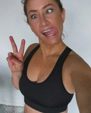 Aly Simmons Gwin OnlyFans Leaked Free Thumbnail Picture - #nfT1lkjooA