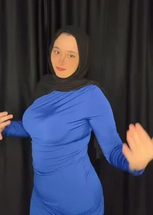 Alyaanurx OnlyFans Leaked Free Thumbnail Picture - #gNMVd15Gbj