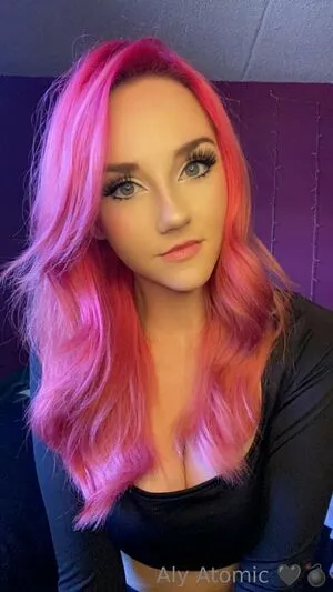 Alyatomicfree OnlyFans Leaked Free Thumbnail Picture - #52CLLABUwb
