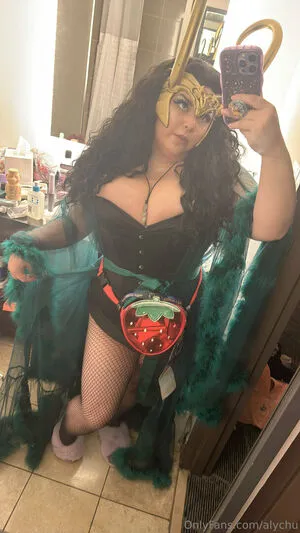 Alychu OnlyFans Leaked Free Thumbnail Picture - #h5Stb8EvwD