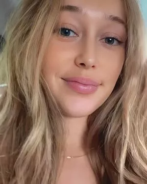 Alycia Debnam Carey OnlyFans Leaked Free Thumbnail Picture - #5ccqMUR9y4