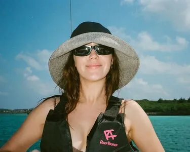 Alycia Debnam Carey OnlyFans Leaked Free Thumbnail Picture - #71Grrk4Kg9