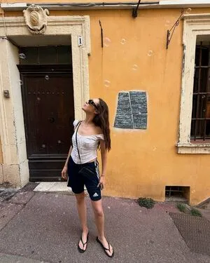 Alycia Debnam Carey OnlyFans Leaked Free Thumbnail Picture - #8BSIWHRSAC