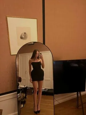 Alycia Debnam Carey OnlyFans Leaked Free Thumbnail Picture - #FzLJ0aACHk