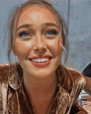 Alycia Debnam Carey OnlyFans Leaked Free Thumbnail Picture - #KPTKnoHTuR