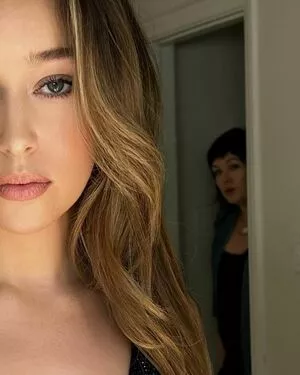 Alycia Debnam Carey OnlyFans Leaked Free Thumbnail Picture - #X07fZs1Ae3