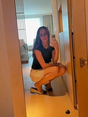 Alycia Debnam Carey OnlyFans Leaked Free Thumbnail Picture - #amyleRXrJd