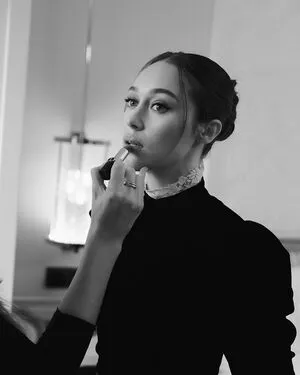 Alycia Debnam Carey OnlyFans Leaked Free Thumbnail Picture - #c4V2LOIbwh