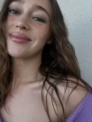 Alycia Debnam Carey OnlyFans Leaked Free Thumbnail Picture - #gU73BTqB33