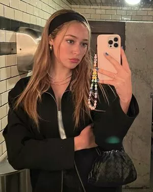 Alycia Debnam Carey OnlyFans Leaked Free Thumbnail Picture - #mJacbtTIiN