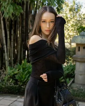 Alycia Debnam Carey OnlyFans Leaked Free Thumbnail Picture - #mrpqYt9n9d