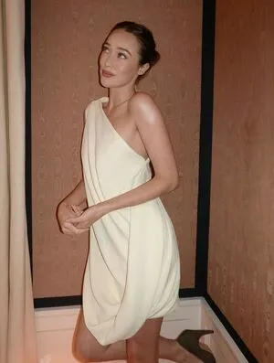 Alycia Debnam Carey OnlyFans Leaked Free Thumbnail Picture - #q1KBz8CwM5