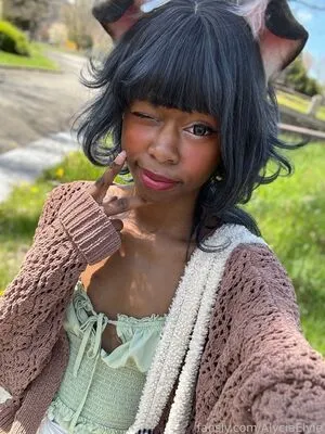 Alycia Elvie OnlyFans Leaked Free Thumbnail Picture - #Dd1hSxg0eW