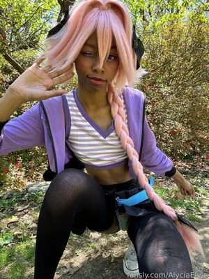 Alyciaelvie OnlyFans Leaked Free Thumbnail Picture - #984oQl1UGS