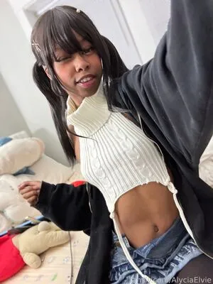 Alyciaelvie OnlyFans Leaked Free Thumbnail Picture - #kVjfezQt9K