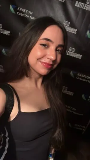 Alyek OnlyFans Leaked Free Thumbnail Picture - #7Kt48Yk0hL