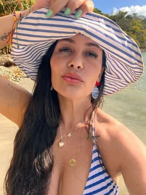 Alyka Lu OnlyFans Leaked Free Thumbnail Picture - #e7KptEwsjc