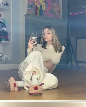 Alyona Bobrova OnlyFans Leaked Free Thumbnail Picture - #UMytaaHacm