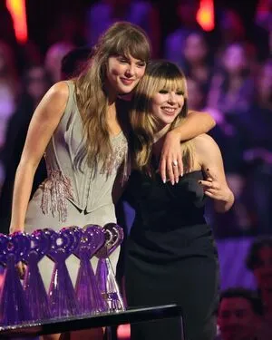 Alysa Liu OnlyFans Leaked Free Thumbnail Picture - #mE80ST6mhd