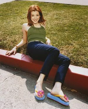 Alyson Hannigan OnlyFans Leaked Free Thumbnail Picture - #cz7PoFt0MN