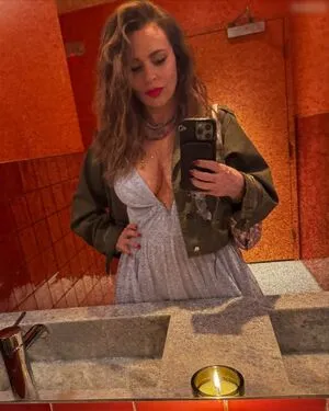 Alyssa Milano OnlyFans Leaked Free Thumbnail Picture - #W31hNPFmzm