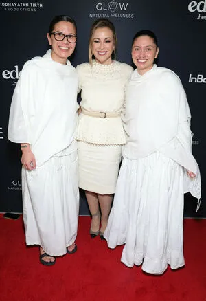 Alyssa Milano OnlyFans Leaked Free Thumbnail Picture - #iXxwaeF5Z1