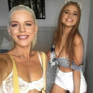 Alyssa Randall OnlyFans Leaked Free Thumbnail Picture - #HrMpLalHim