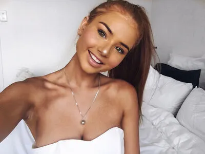Alyssa Randall OnlyFans Leaked Free Thumbnail Picture - #M2M4ddIM0M