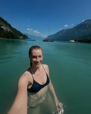 Alyssa Sutherland OnlyFans Leaked Free Thumbnail Picture - #qeEOqn0kLU