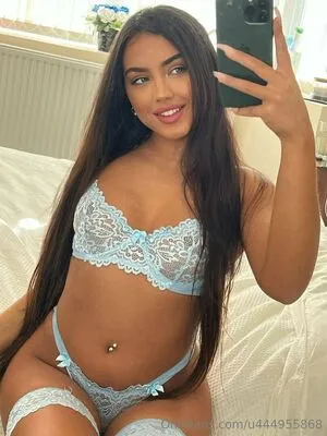 Alyssabankss OnlyFans Leaked Free Thumbnail Picture - #IO8sctJkOz