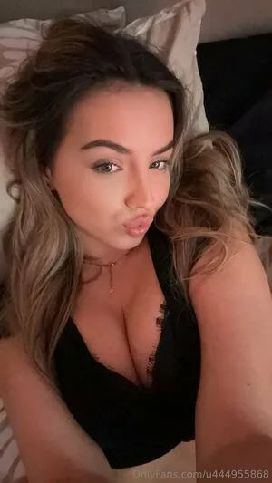 Alyssabankss OnlyFans Leaked Free Thumbnail Picture - #PcsMmIGdZH