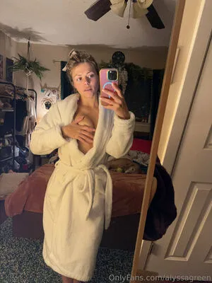 Alyssagreen OnlyFans Leaked Free Thumbnail Picture - #225Vsu2f4Y