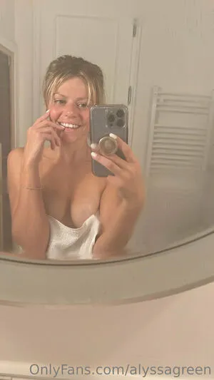 Alyssagreen OnlyFans Leaked Free Thumbnail Picture - #3svRZw3VKR