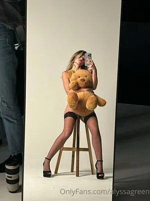 Alyssagreen OnlyFans Leaked Free Thumbnail Picture - #RjH8b4zQGN