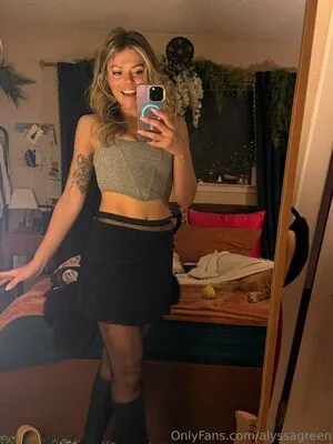 Alyssagreen OnlyFans Leaked Free Thumbnail Picture - #b8t8d4fQqC