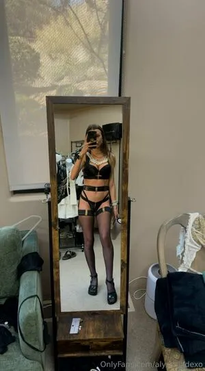 Alyssajadexo OnlyFans Leaked Free Thumbnail Picture - #73x9JdH8QY