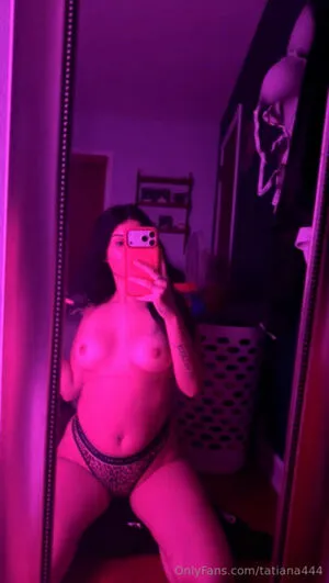 Alyssathompson002 OnlyFans Leaked Free Thumbnail Picture - #ILMHyEp7yt