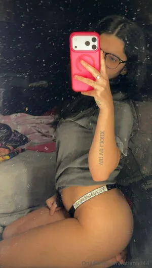 Alyssathompson002 OnlyFans Leaked Free Thumbnail Picture - #omB4tJyU2e