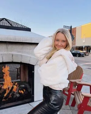 Alysse Wallaker OnlyFans Leaked Free Thumbnail Picture - #bec7t9rA7Z