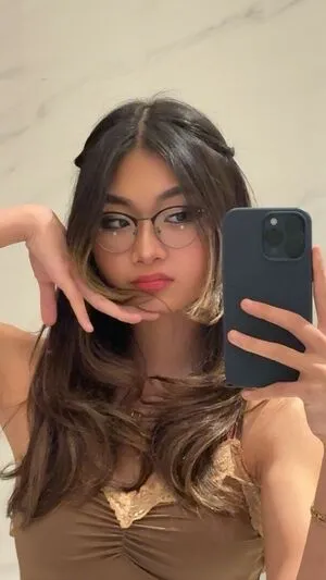 Alyssia Keii OnlyFans Leaked Free Thumbnail Picture - #CNnDG4tmea