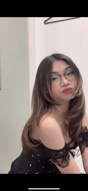 Alyssia Keii OnlyFans Leaked Free Thumbnail Picture - #ePwcLModfo